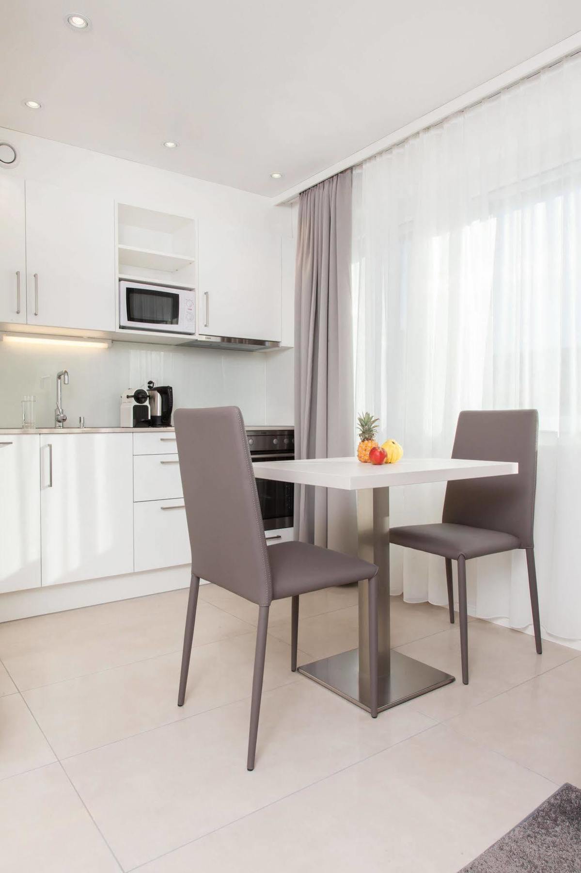 City Stay - Lindenstrasse Zurich Ngoại thất bức ảnh